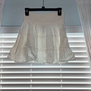 American eagle skirt, size s.